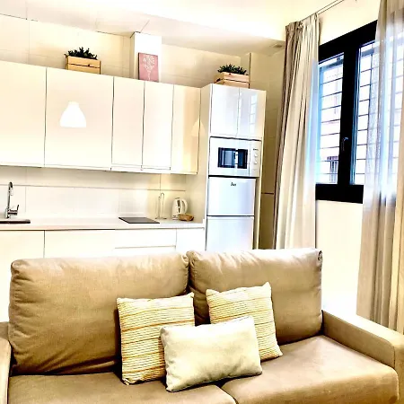 Apartment Homely Refino Bajo G6 Y F6